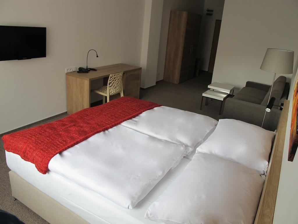 Hotel Kapitol Most Room photo